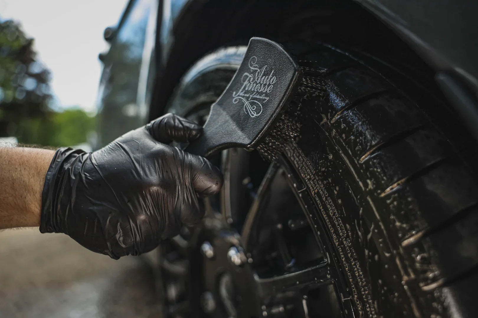 Why You Should Always Clean Your Tyre Walls