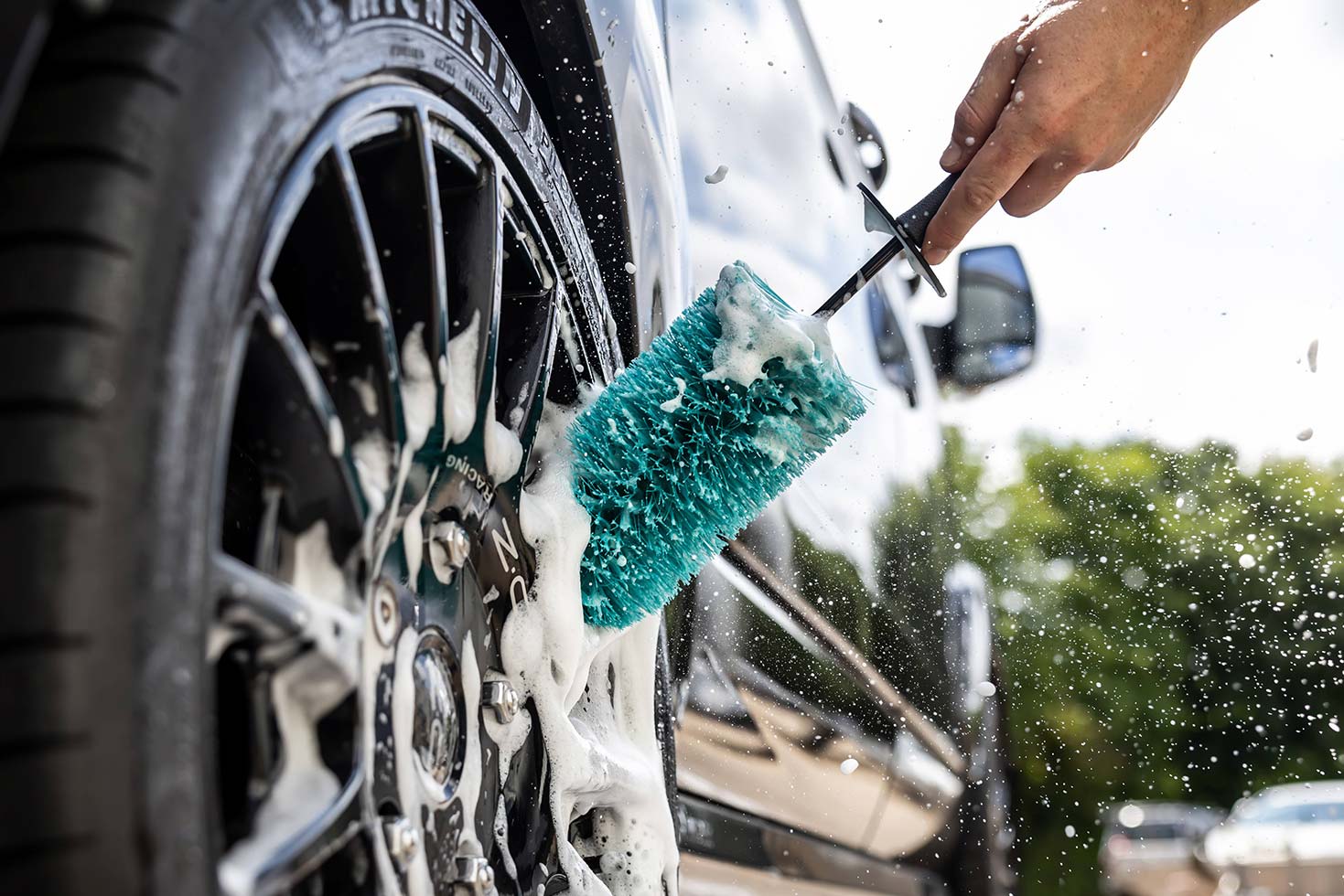 Imperial 500ml & Large Barrel Brush