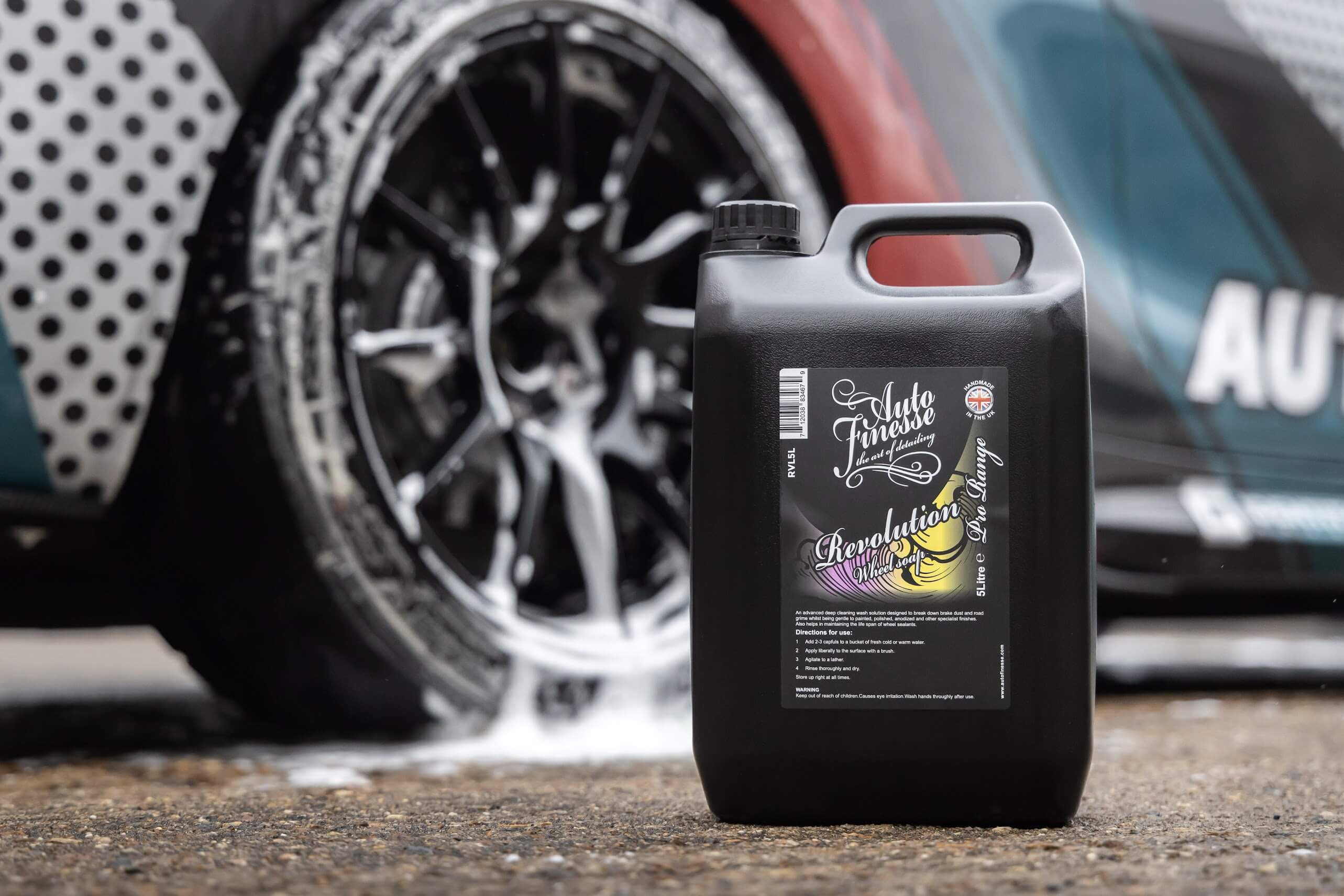 Auto Finesse | Shampoing pour roue nettoyante en profondeur Revolution