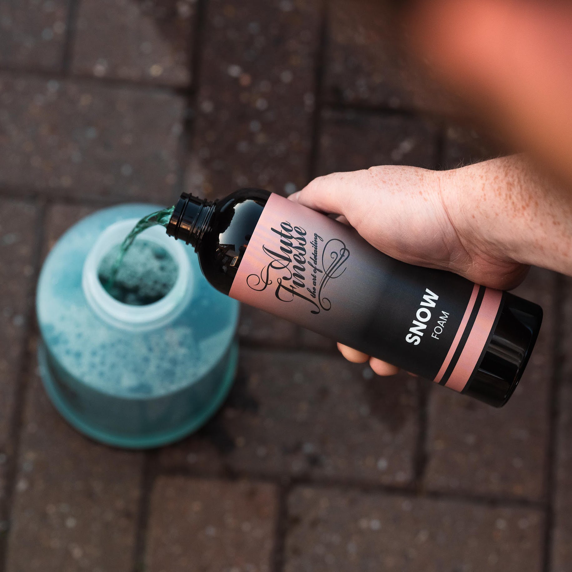 Essentials-Snow-Foam