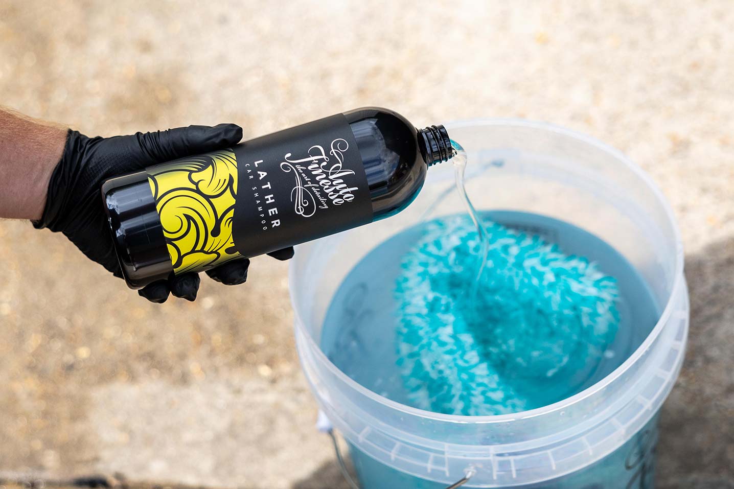 Lather 1L & Silk Drying Towel