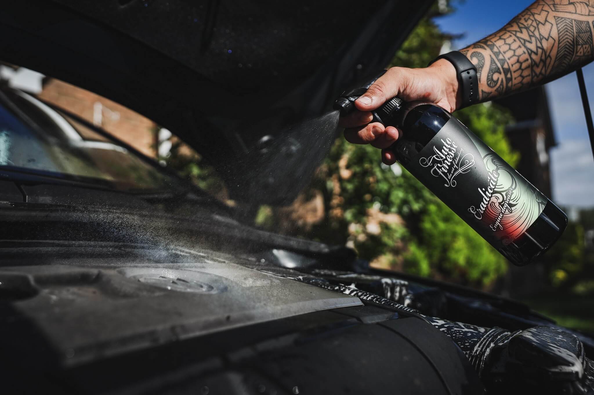 Auto Finesse | Eradicate - Le nettoyant et dégraissant pour compartiment moteur