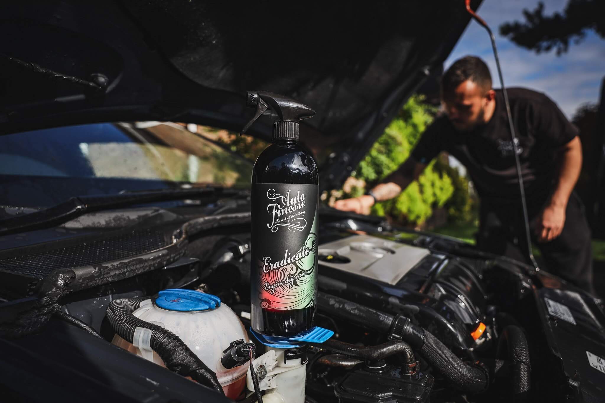 Auto Finesse | Eradicate - Le nettoyant et dégraissant pour compartiment moteur