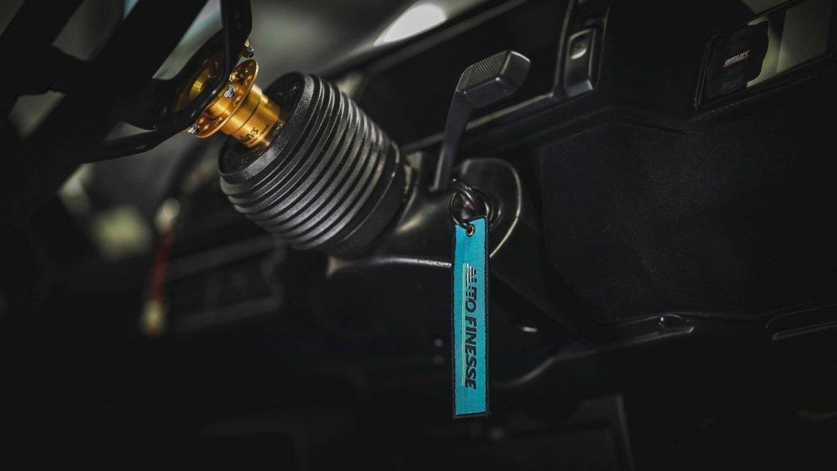 Retro Race Flight Tag Keyring_ Teal Inignition