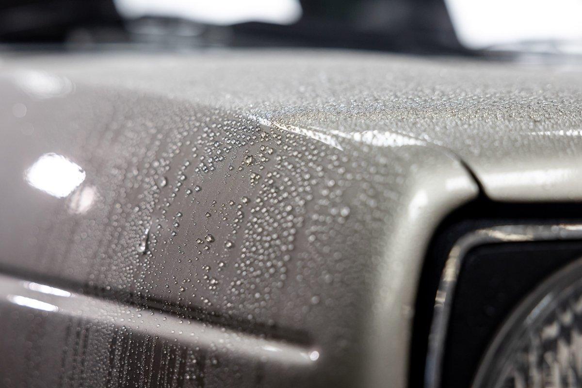 Fusion_Water Drops on Car