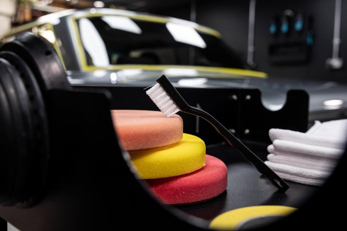 Pad Cleaning Brush and Polishing Pads