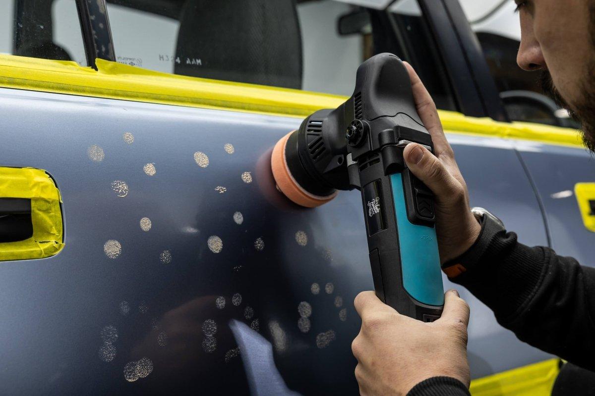 Revitalise No:1_ Applying on car