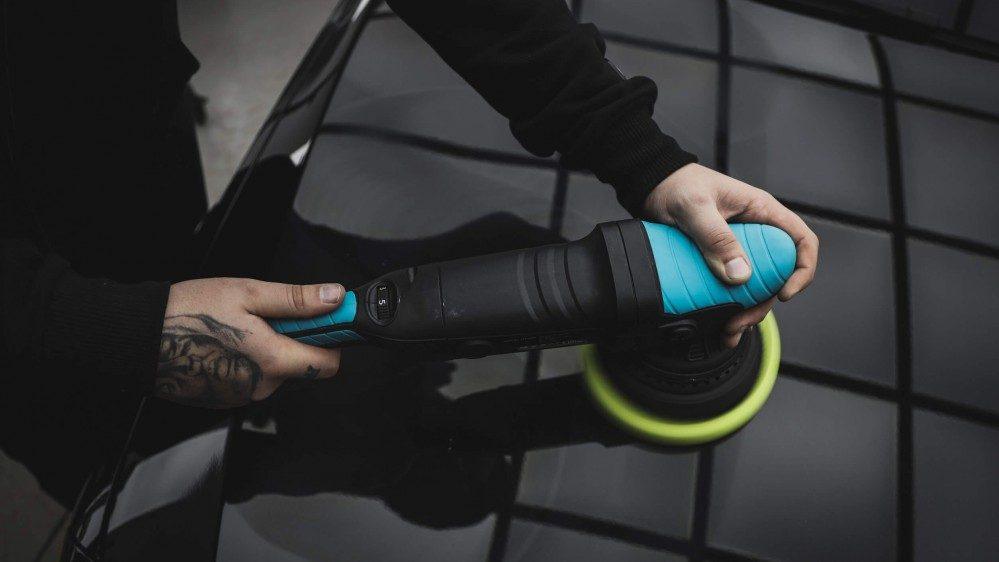 Revitalise No:2_ car polishing